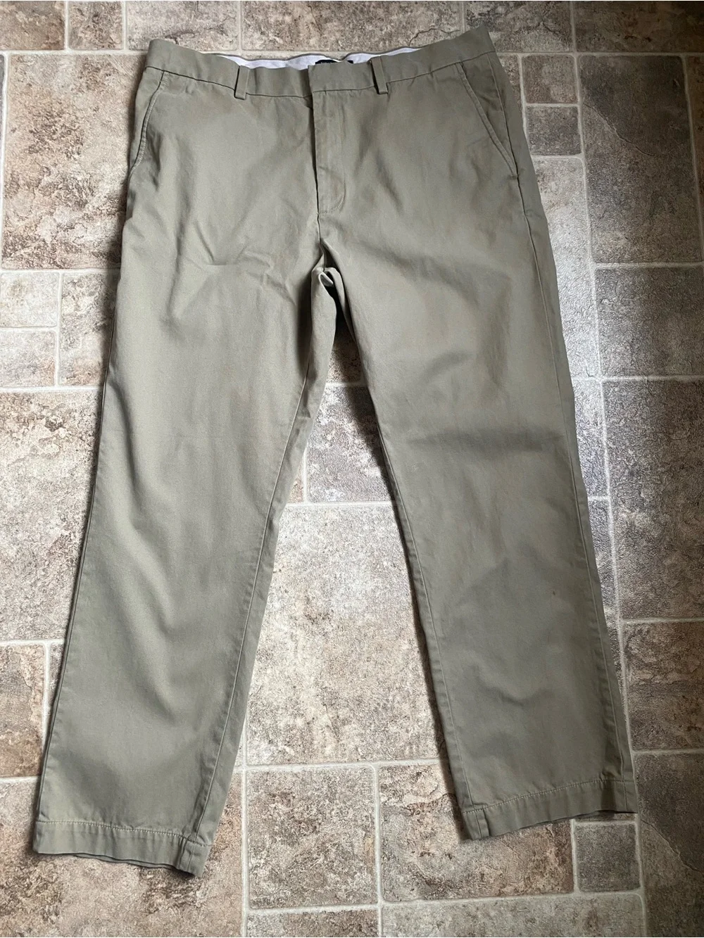 Banana Republic Aiden Chino Pants Mens 36x30 Khaki 100% Cotton Classic Fit